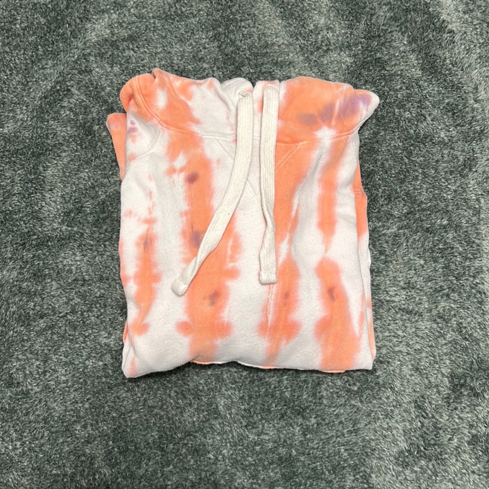 Old Navy Sweatshirt